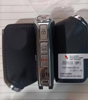 Phẩm chất  New OEM KIA Smart Keys PN: 95440-J5210  For 2019-2020 Kia Stinger GT  4-Button 
 nhà máy